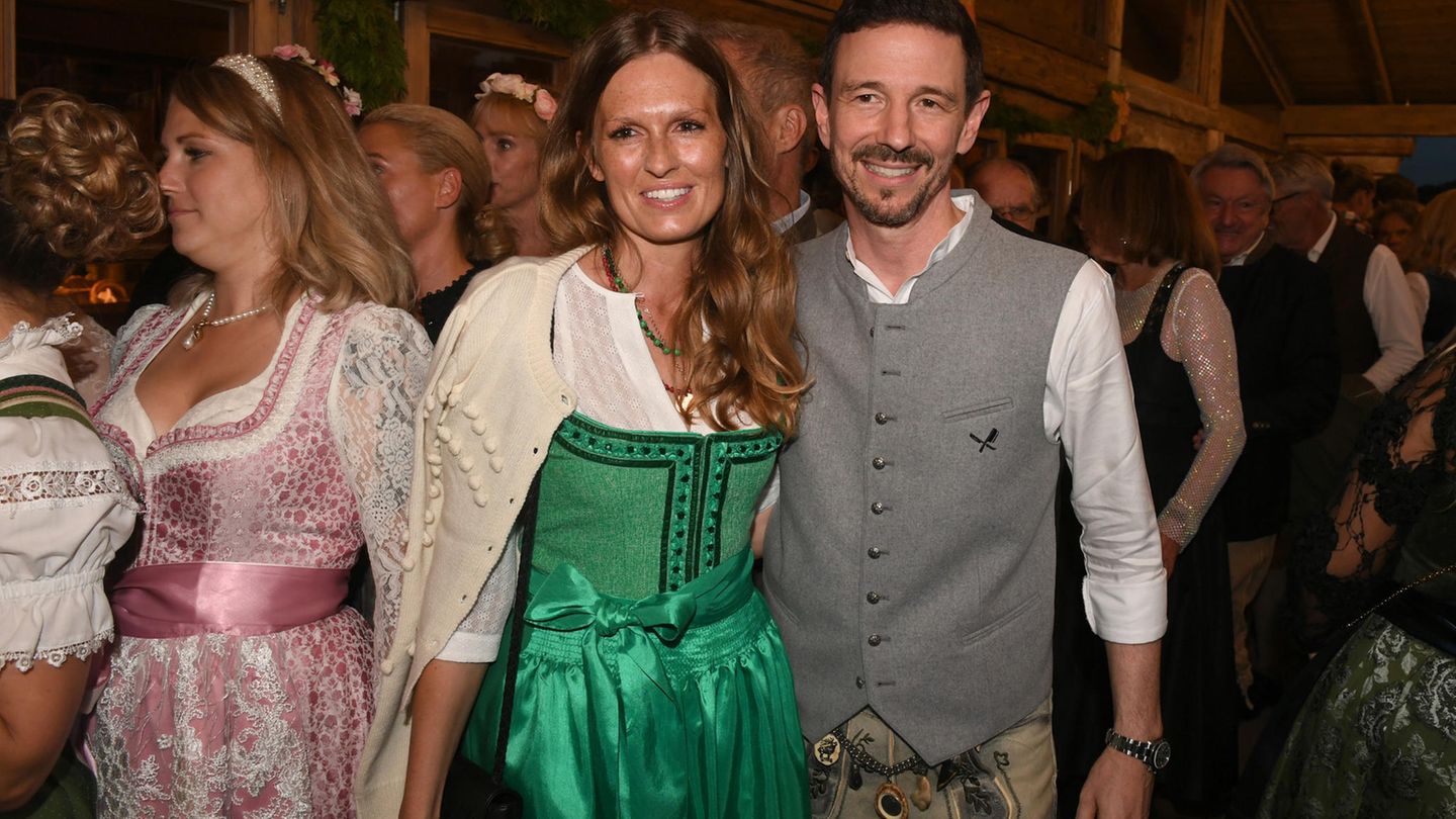 Filmproduzent Oliver Berben kam mit seiner Frau Katrin auf die Wiesn. 