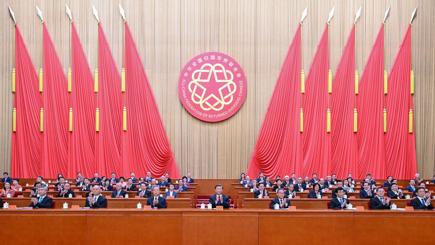 Platz 180: China. In der chinesischen Politik sind Frauen dramatisch unterrepräsentiert. Im höchsten Gremium der Einheitspartei KP saß seit der Gründung der Volksrepublik China im Jahr 1949 noch nie eine Frau. Im zweithöchsten Gremium sitzen seit Ende 2022 auch nur noch Männer 