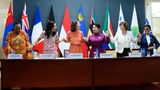 Im Juni traf sich Deutschlands Außenministerin Annalena Baerbock mit anderen Außenministerinnen in der Mongolei. Das Treffen widmete sich feministischer Außenpolitik. Wie weiblich besetzt sind die Kabinette auf der ganzen Welt? Eine Rangliste.