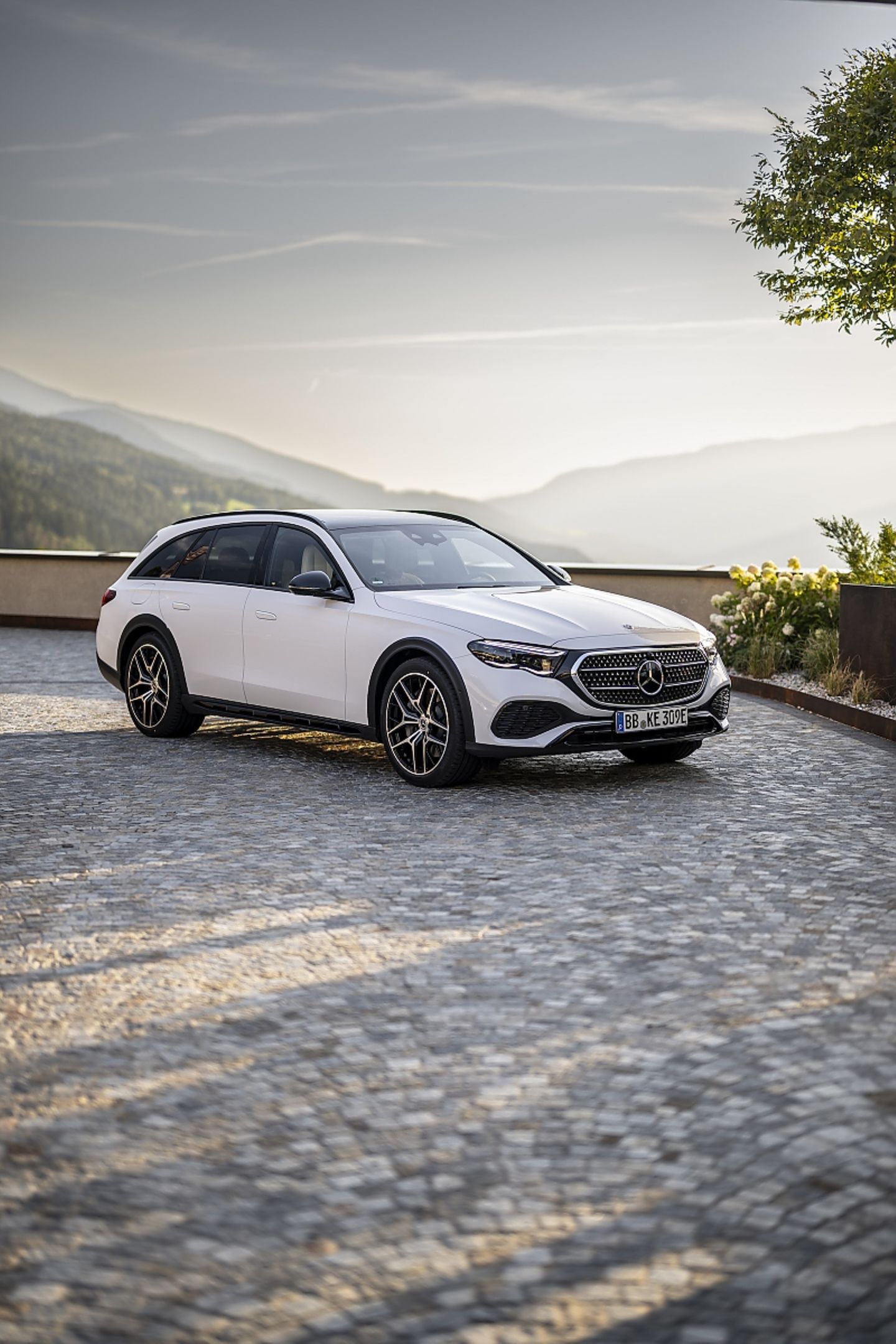 Mercedes E 300de All-Terrain
