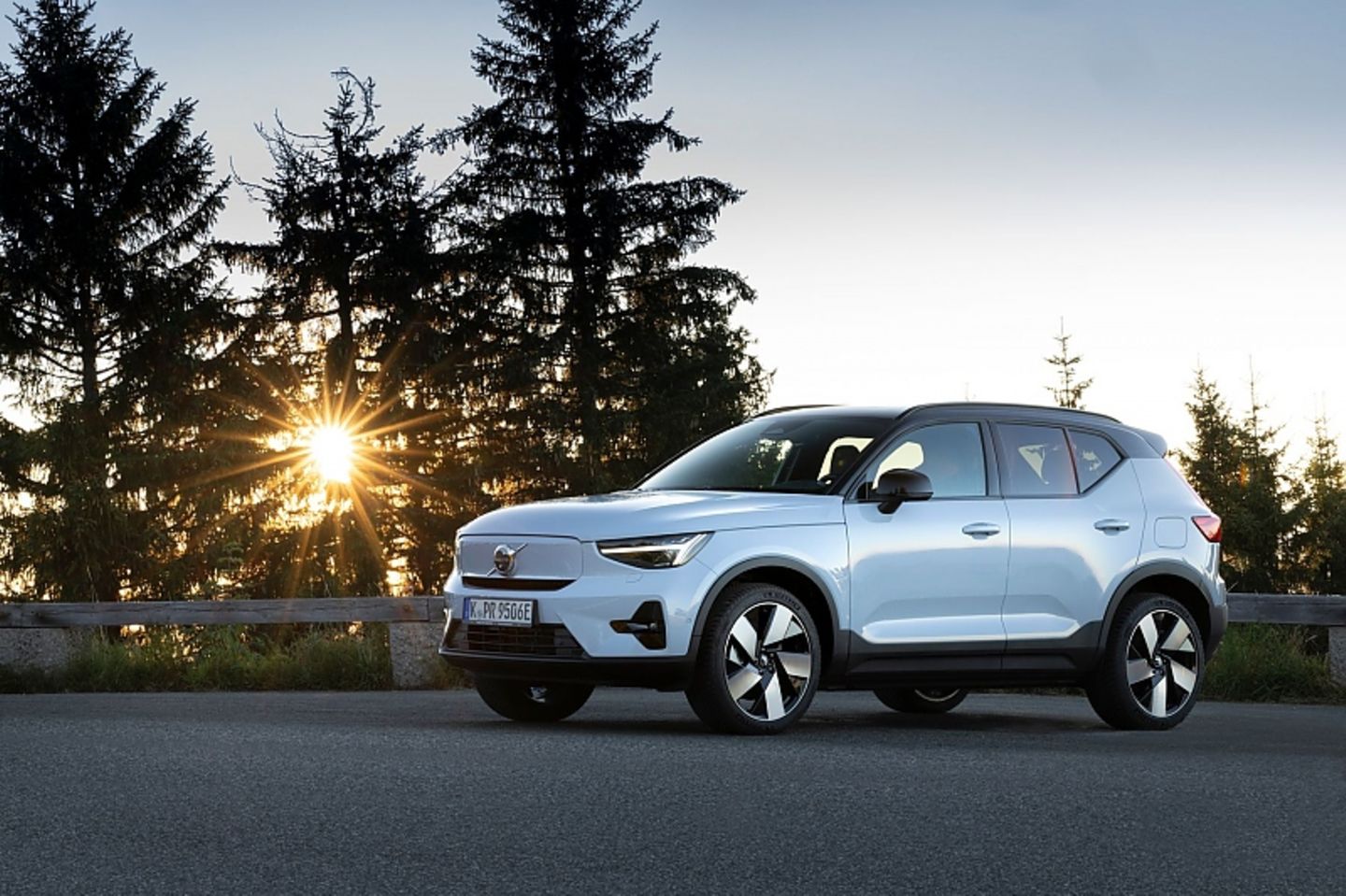 Volvo XC40 Recharge Pure Electric Twin Motor