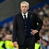 Carlo Ancelotti ist Mr. Champions League. Vier Mal, je doppelt mit dem AC Mailand und Real Madrid, konnte er den Henkelpott schon sein Eigen nennen – Rekord unter den Trainern. Don Carlo schreibt in seinem Buch über seine Bewunderung für Vito Corleone aus dem Film "Der Pate". Wer ruhig und überlegt handele, verströme Macht und Autorität – so sei auch sein Führungsstil. Manche sagen sogar, er könne sein Team nur mit seiner linken Augenbraue führen. Es ist die letzte Saison Ancelottis bei Real Madrid – 2024 übernimmt er den Trainerposten der brasilianischen Nationalmannschaft.