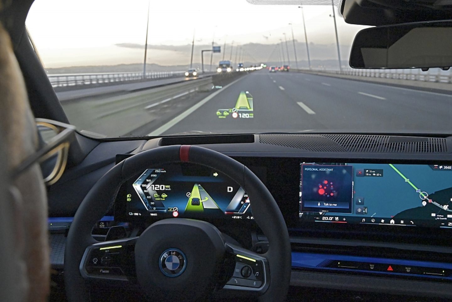 Autobahn-Assistent im BMW i5