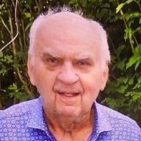 Schiedsrichter Anton Langhans vom FC Bayern