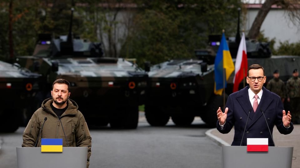 Ukraines Präsident Wolodymyr Selenskyj (l.) und Polens Ministerpräsident Mateusz Morawiecki