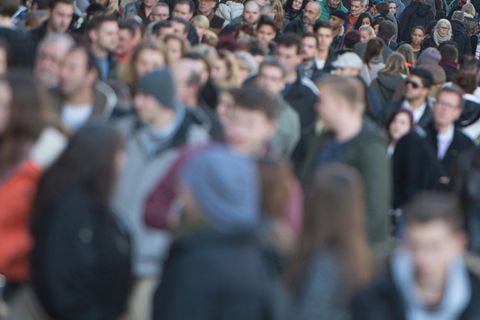 In immer mehr Köpfen in Deutschland stecken rechtsextreme Einstellungen, konstatiert eine Studie