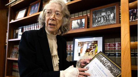 Altersgrenze überschritten? US-Bundesrichterin Pauline Newman