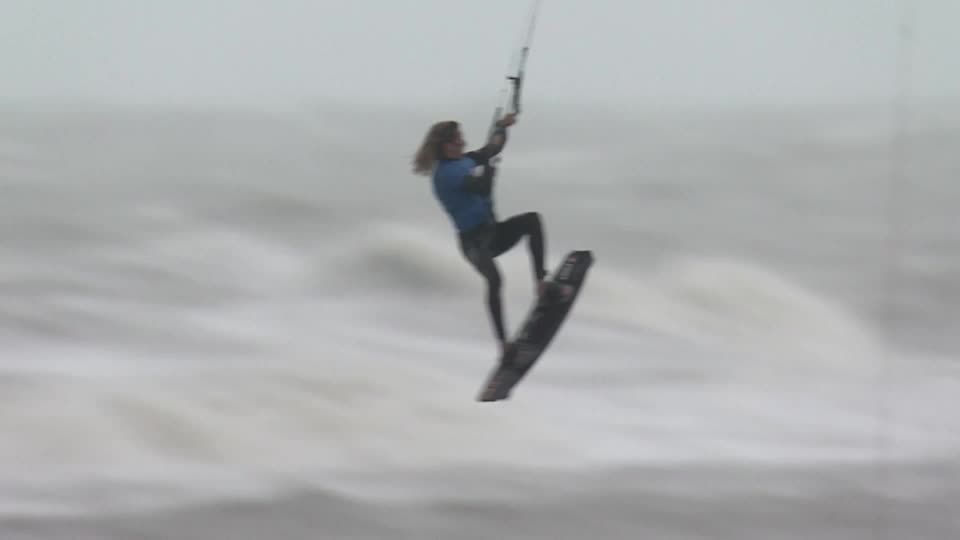 Video: Megaloop-Event: Sturm über der Nordsee macht's möglich