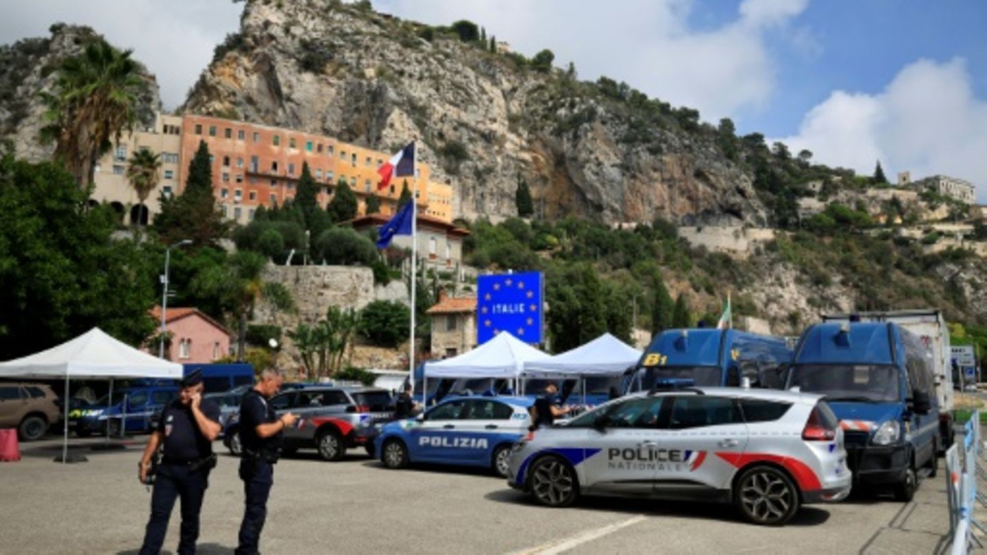 Grenzpolizisten an französisch-italienischen Grenze