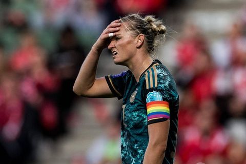 DFB Fußball Frauen: Stürmerin Alexandra Popp gegen Dänemark