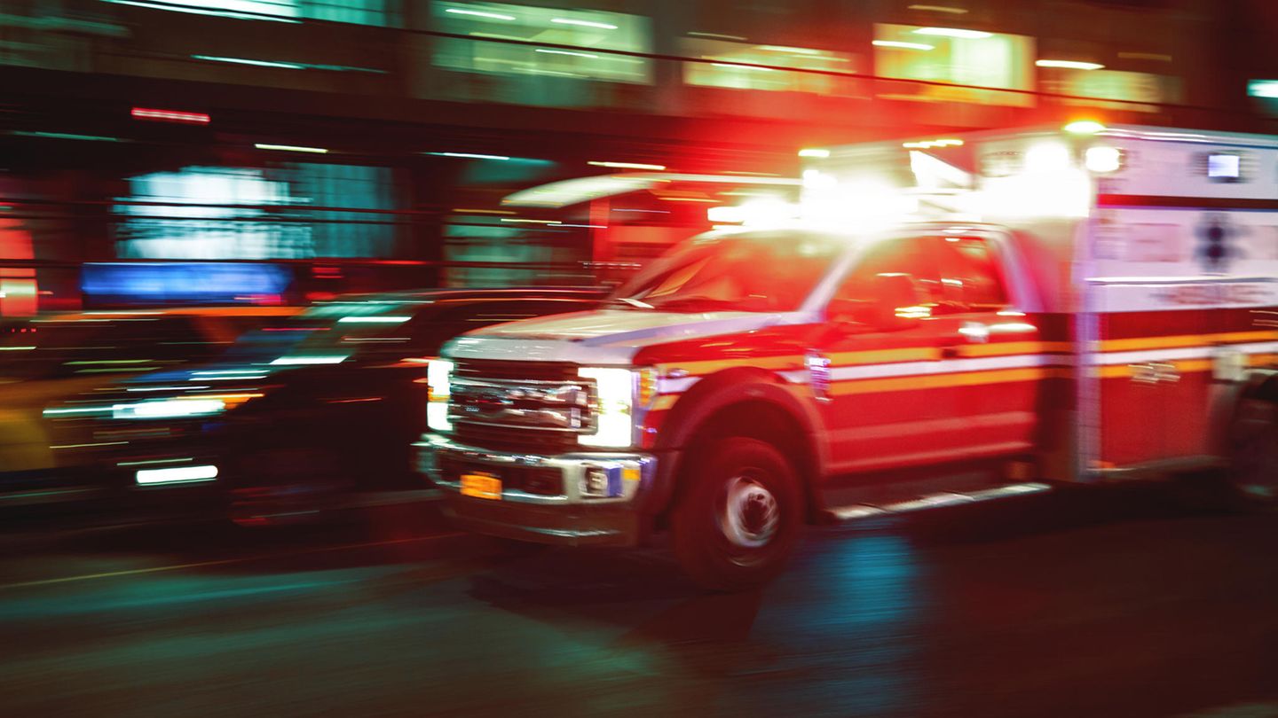 600 Meter Fall: Skurriler Notruf: Mann ruft nach Kampfjet-Absturz in den USA den Krankenwagen