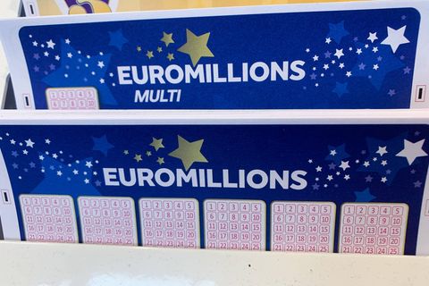 Scheine des französischen  "Euromillions"-Lotto