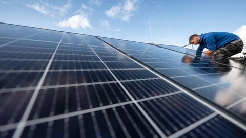 Solar-Start-up: Pfusch-Beschwerden und Ärger mit Netzbetreibern:  Enpal kämpft mit Wachstumsschmerzen