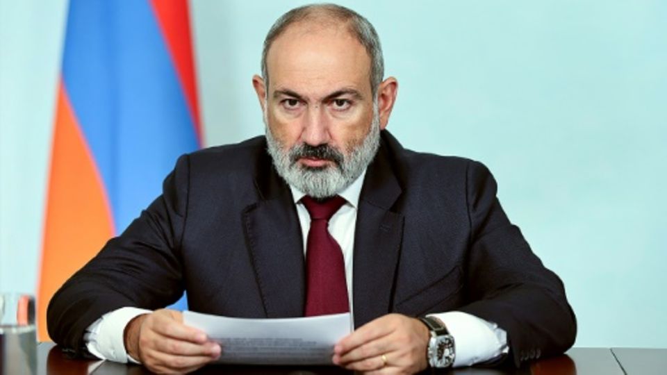 Armeniens Regierungschef Nikol Paschinjan am Sonntag