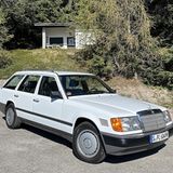 Mercedes 300 TDT 4matic der Baureihe S124