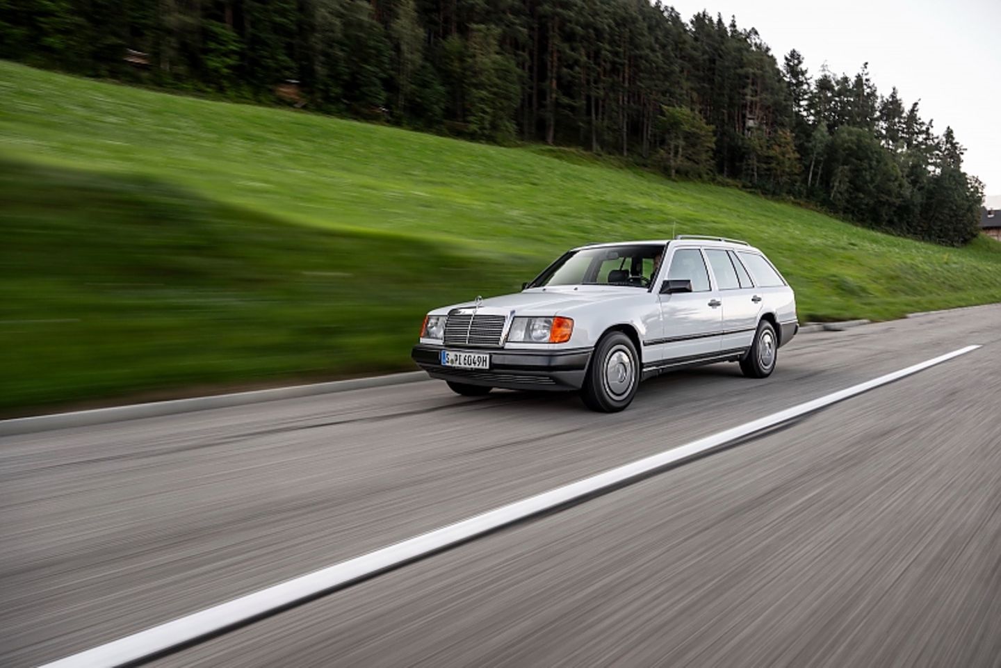Mercedes 300 TDT 4matic der Baureihe S124