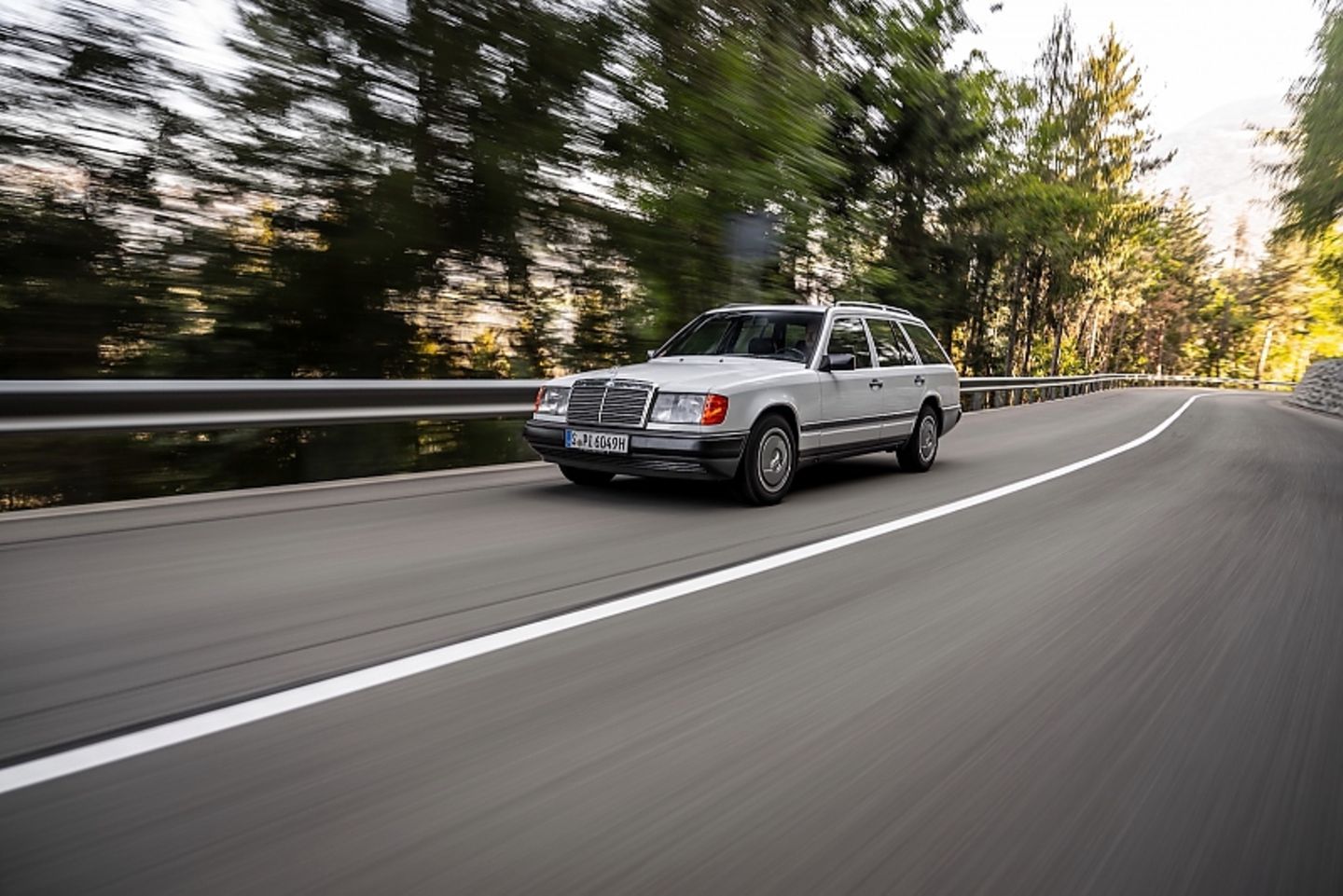 Mercedes 300 TDT 4matic der Baureihe S124
