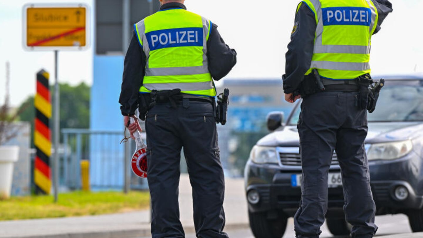 Border controls: Police union rejects stationary ones