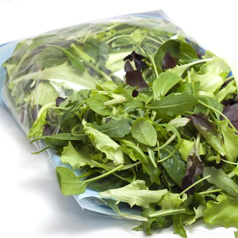 Salat in Tüte