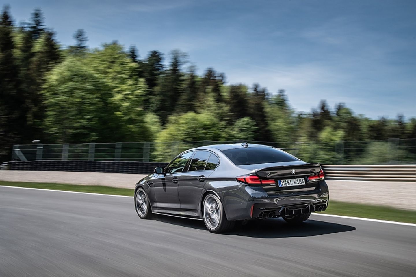 BMW M5 CS 2023