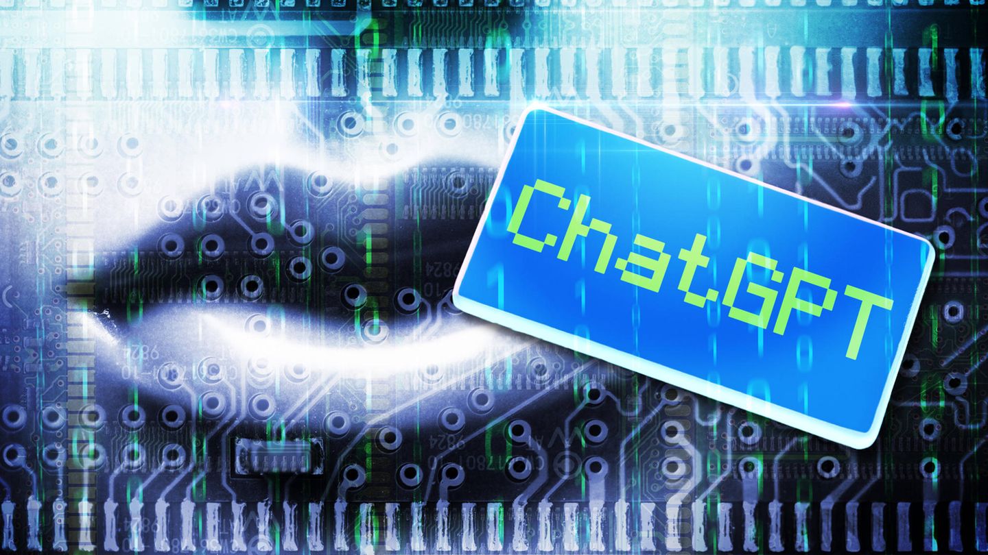 Der Begriff ChatGPT steht geschrieben vor einem digitalisierten Bild eines Gesichtes