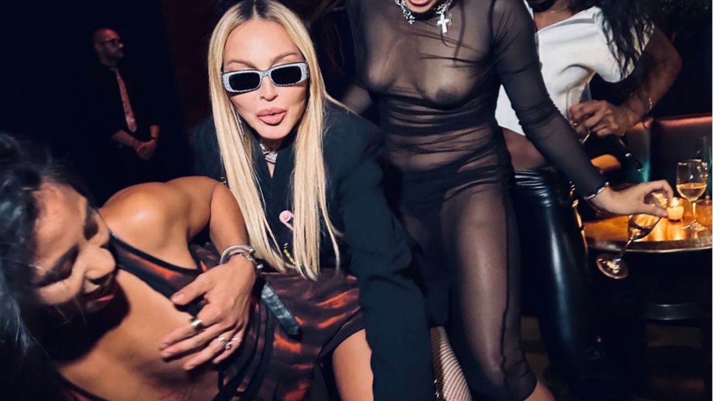 VIP news: Madonna celebrates a wild party with her son David Benda