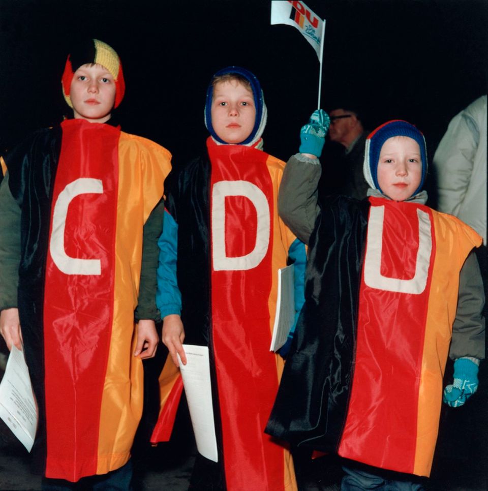 CDU Wahlkampf Beim CDU Wahlkampf 1990 mischen sogar die kleinsten mit