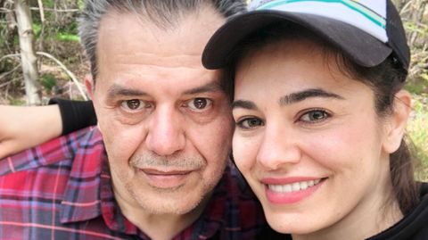 Selfie von Jamshid Sharmahd und seiner Tochter Gazelle