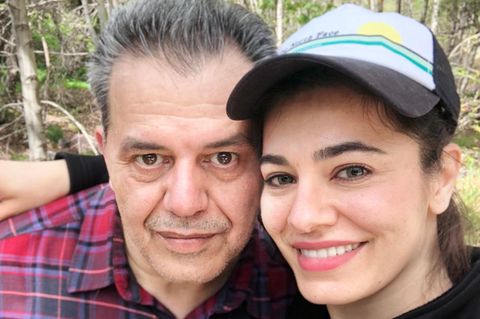 Selfie von Jamshid Sharmahd und seiner Tochter Gazelle