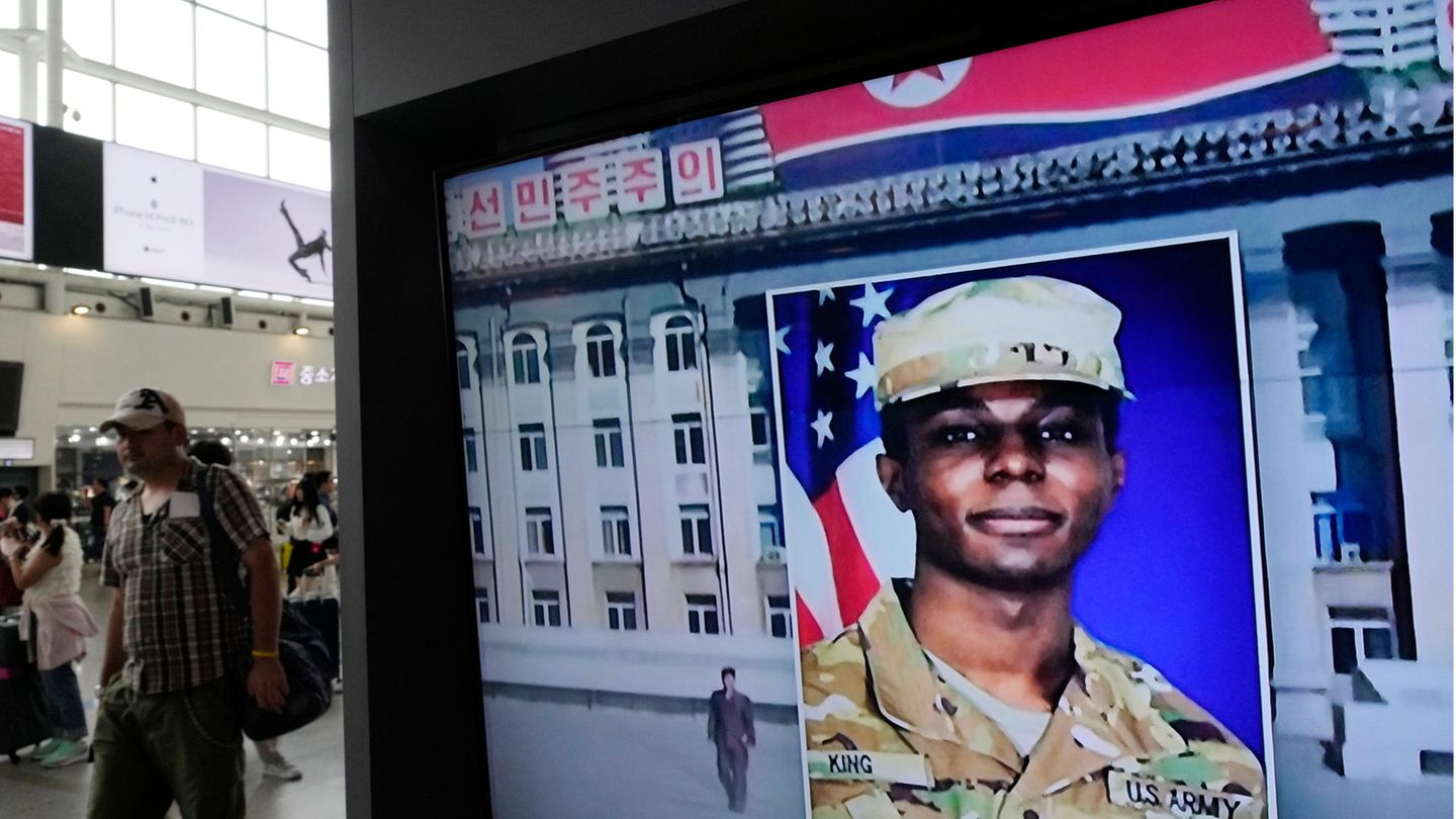 Travis King: US soldier lands back in the USA from North Korea