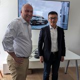 Chery Automobile International Executive Vice President 
Charlie Zhang (rechts)