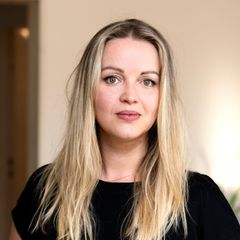 Portrait der Kölner Journalistin Karolina Kaltschnee