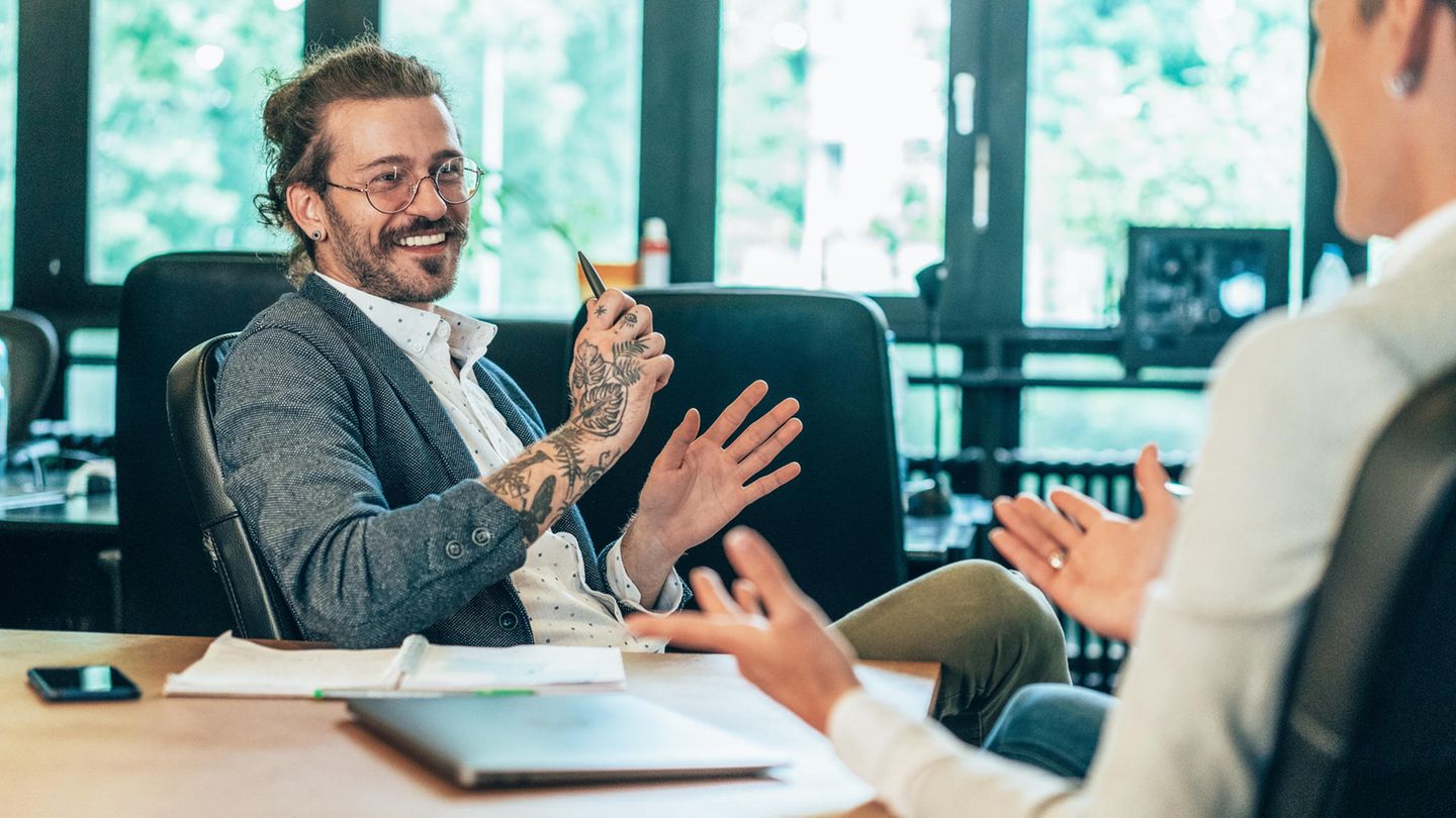From job interviews to work-life balance: tips for career starters