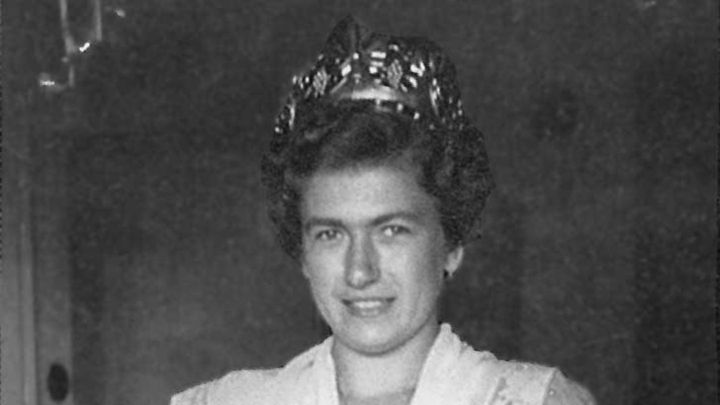 Elisabeth Kuhn Elisabeth Kuhn