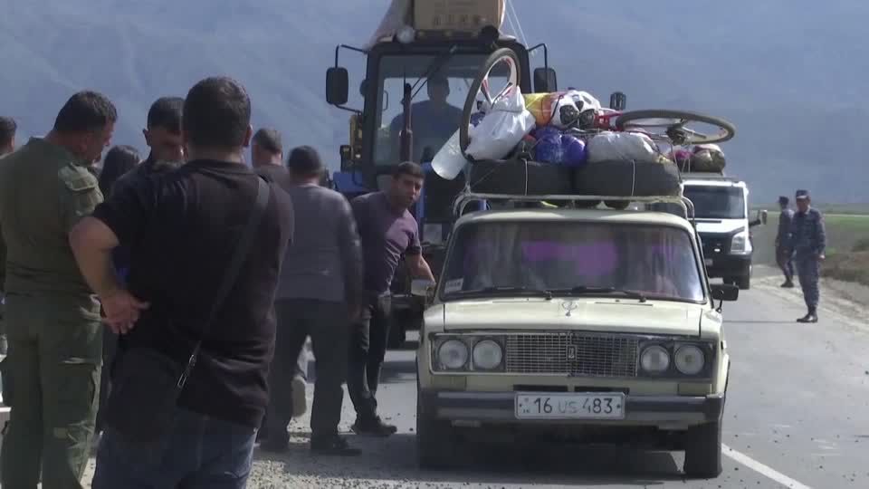 Video: UNHCR - Mehr aus 100.000 Menschen aus Bergkarabach geflohen