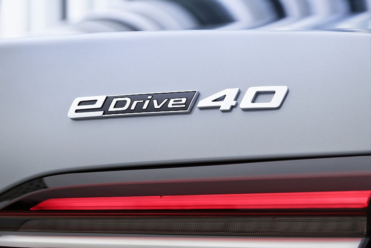 BMW i5 eDrive40