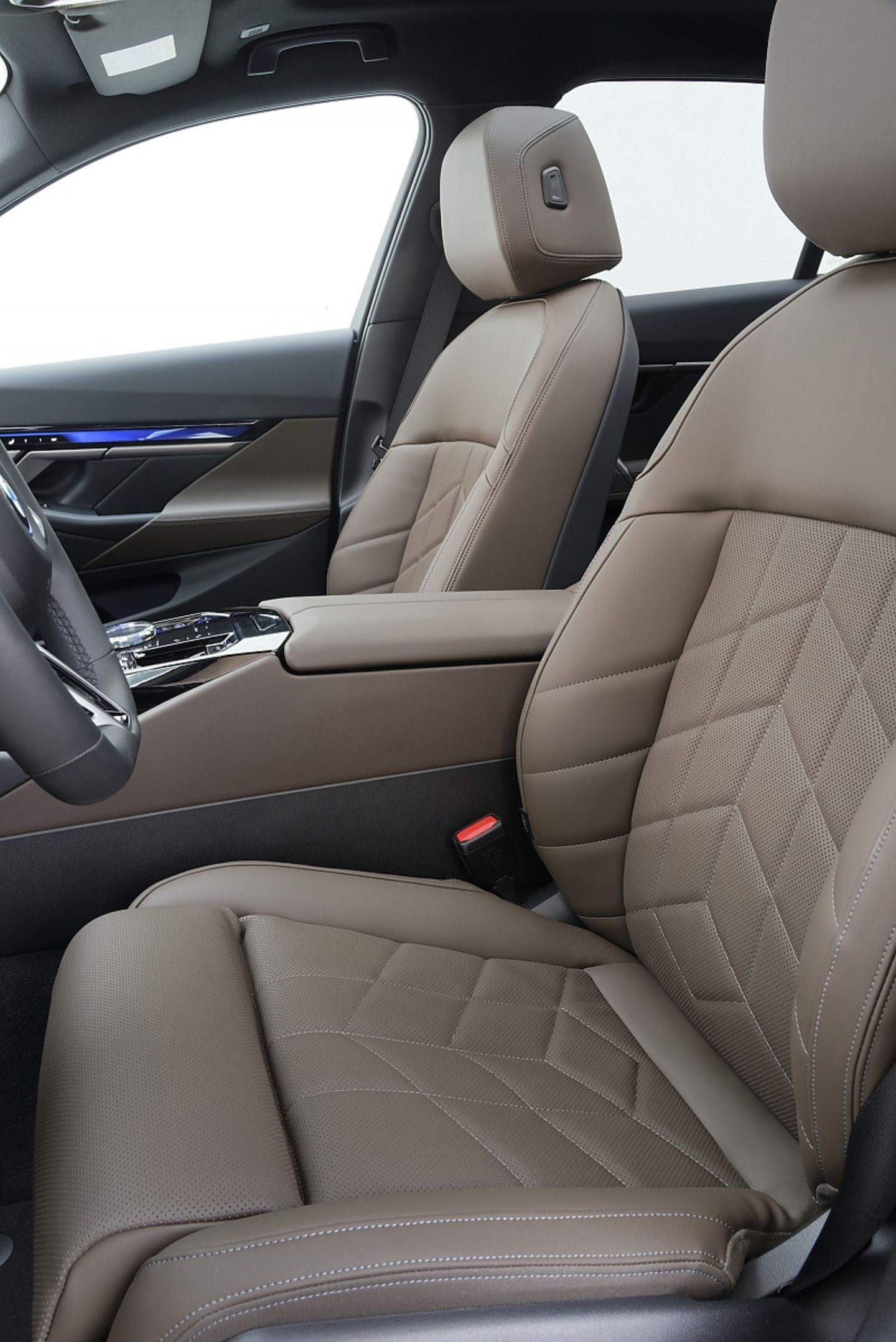 BMW i5 eDrive40