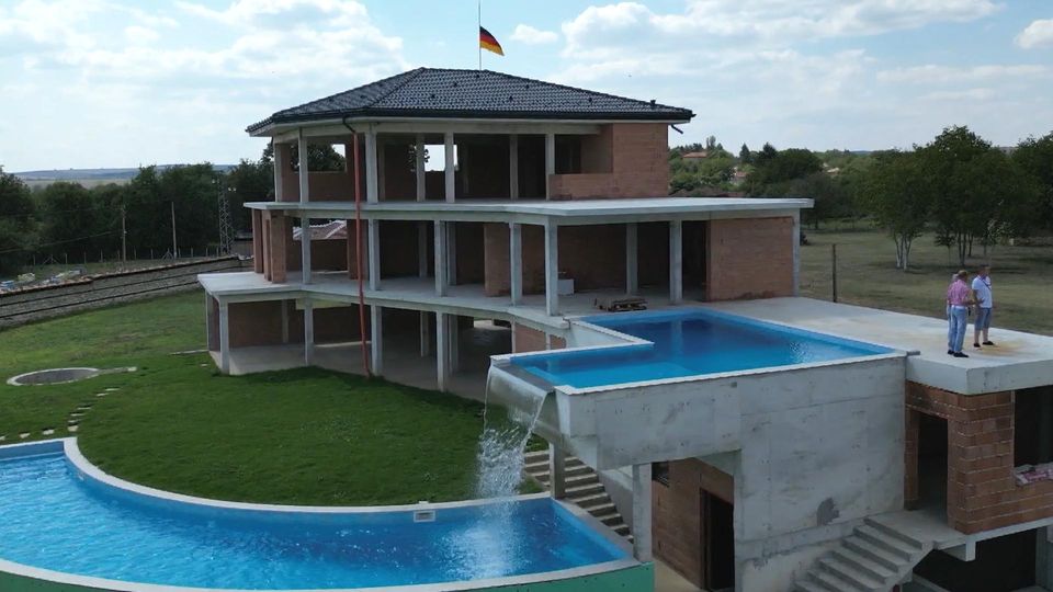 Lozen: So lebt es sich im deutschen Rentnerdorf in Bulgarien