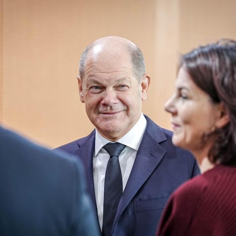 Bundeskanzler Olaf Scholz (SPD) und Bundesaußenministerin Annalena Baerbock (Grüne)