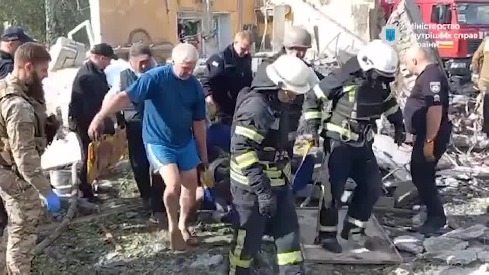 Video: Ukraine meldet Dutzende Tote bei russischem Angriff