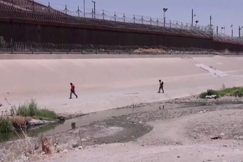 Migration: Entgegen Bidens Wahlversprechen: USA bauen doch Mauer an der Grenze zu Mexiko weiter