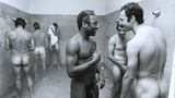 Volker Hinz, 1977: Franz Beckenbauer und Pelé unter der Dusche bei Cosmos New York  Hier abstimmen: www.stern.de/voting75