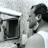 Jay Ullal, 1969: Willy Brandt rasiert sich in seinem Hotelzimmer in Washington  Hier abstimmen: www.stern.de/voting75
