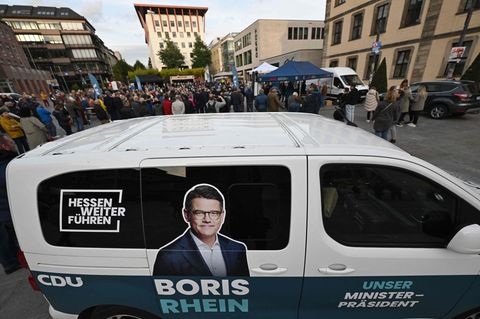Eine Wahlkampfveranstaltung von Boris Rhein (CDU) vor der Landtagswahl in Hessen
