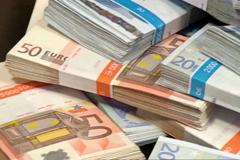 Bewegung auf Platz eins der reichsten Deutschen