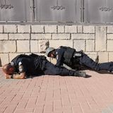 Soldaten in Israel suchen Deckung