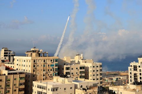 Die Terrororganisation Hamas griff Israel unter anderem mit Raketen an