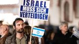 In Frankfurt beteiligten sich mehrere Hundert Menschen an einer pro-israelischen Solidaritätskundgebung auf dem Römerberg.