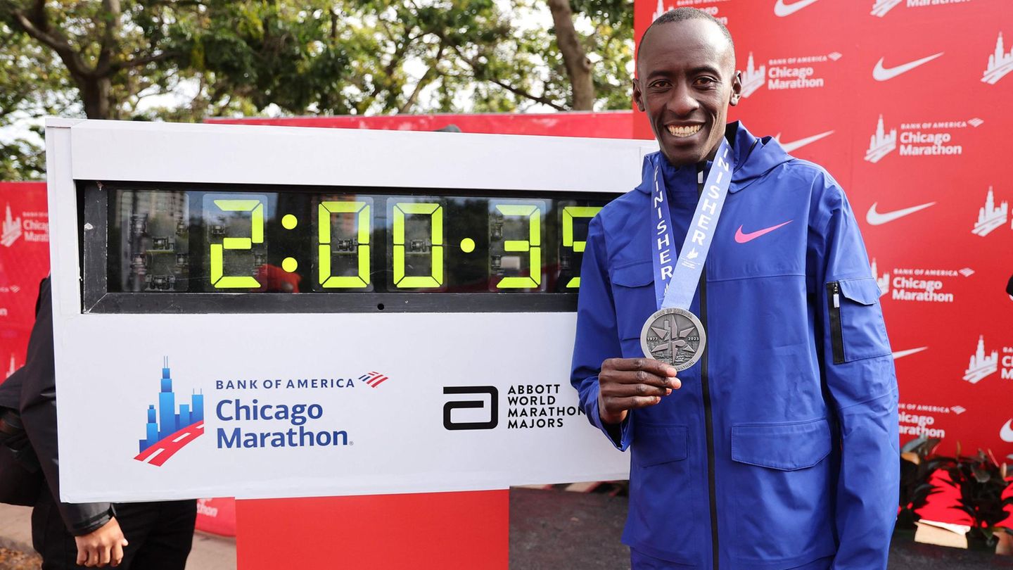 Kelvin Kiptum gewinnt ChicagoMarathon in WeltrekordZeit STERN.de