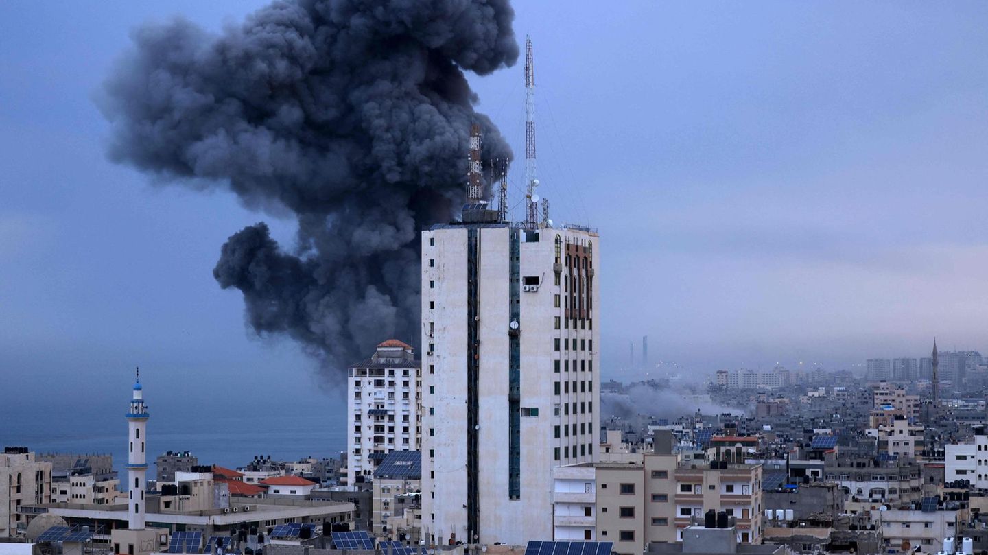 War between Israel and Hamas: US Middle East expert on the fate of the abductees